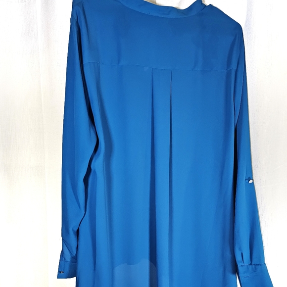 2/$20 New Directions XL Hi Lo Top - Picture 5 of 8